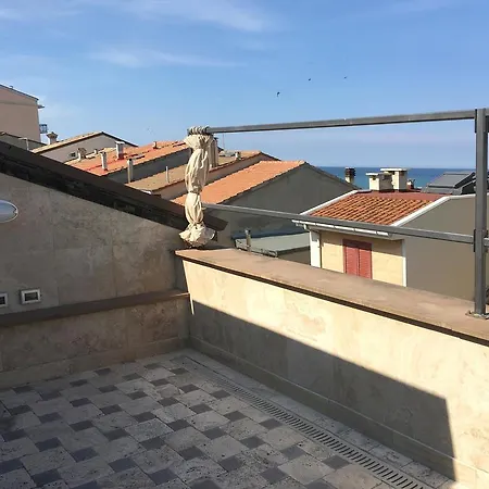 Appartamento Palazzina Garibaldi Porto Recanati
